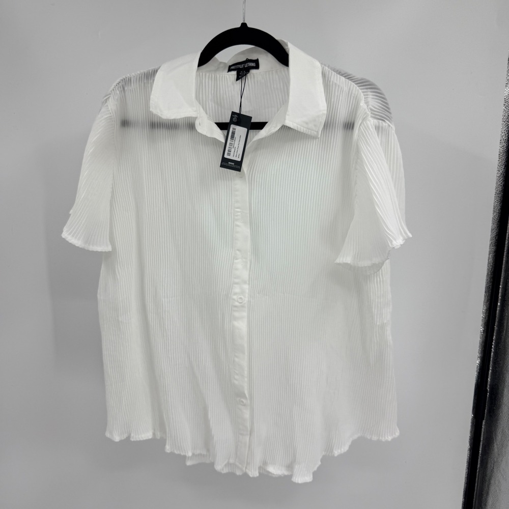 PrettyLittleThing White Chiffon Plisse Short Sleeve Shirt Size 4 Oversized Flowy
